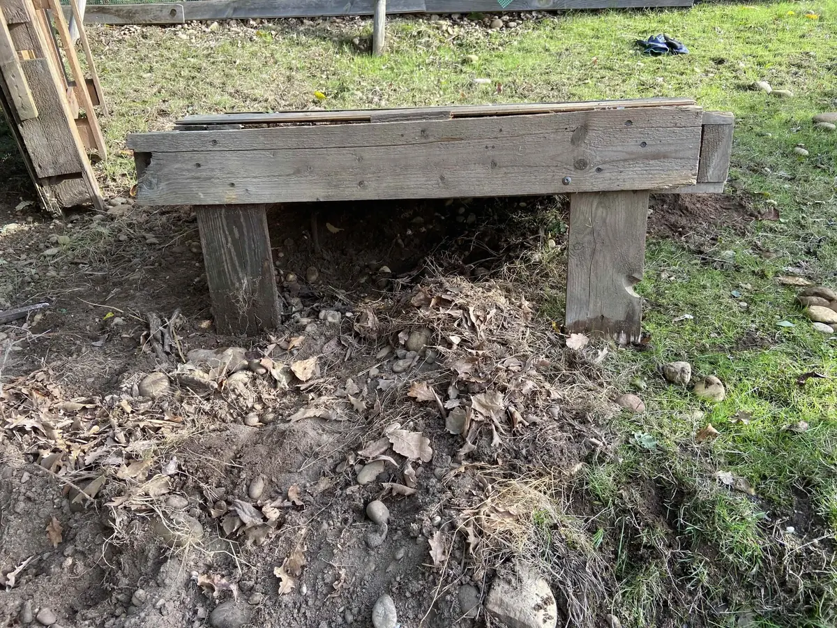 DIY : Plateforme Toboggan pour chèvres