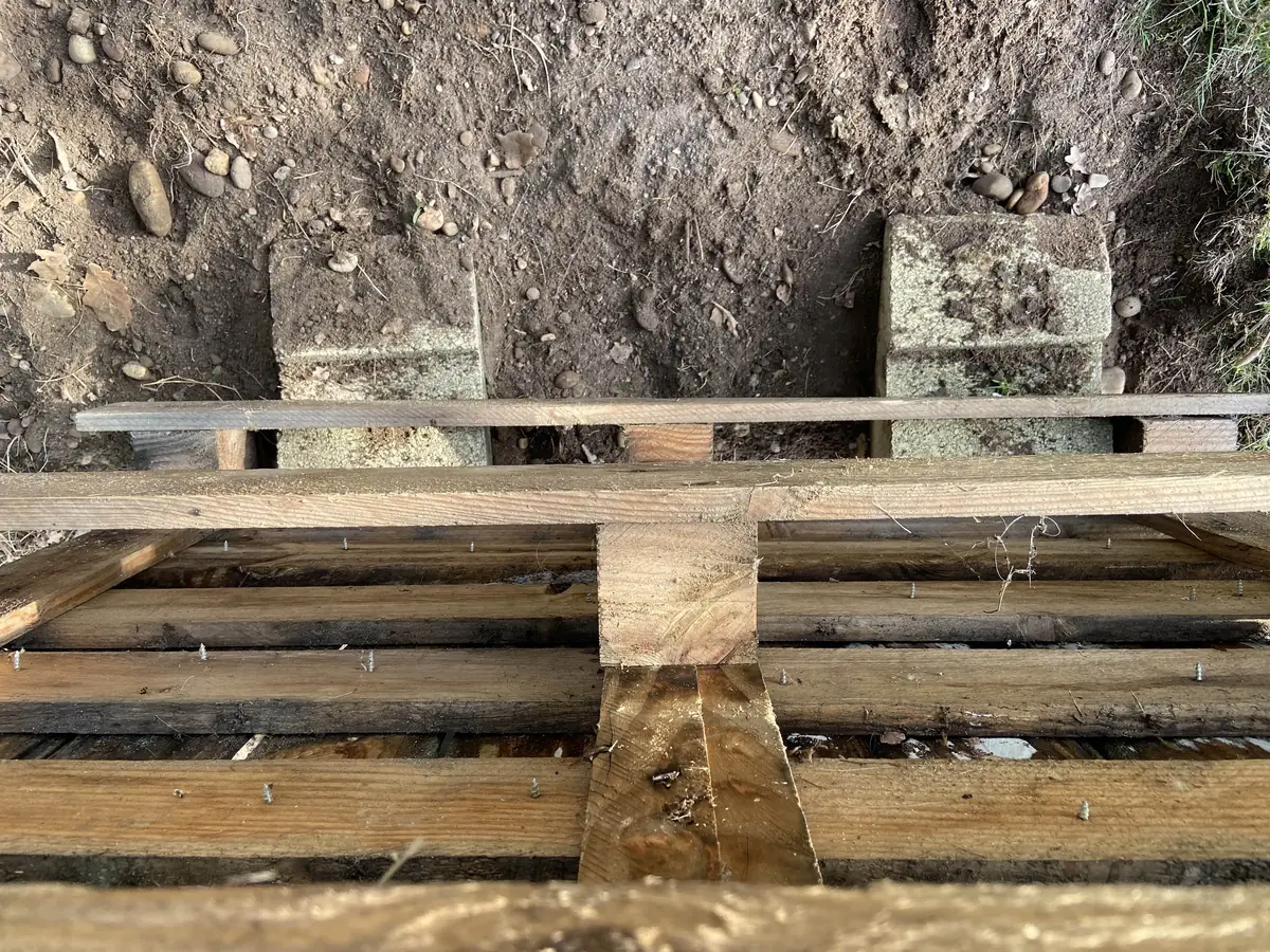 DIY : Plateforme Toboggan pour chèvres