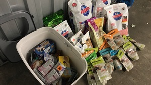 Collecte croquettes chiens / chats