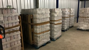 30/03/17 - Collecte de 6 792 boites de boulettes grâce à la SPA d’Oyonnax